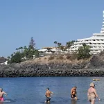Flores 4 * Playa de las Americas (Tenerife)