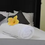 Flores 4 * Playa de las Americas (Tenerife)