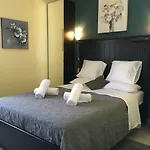 Flores 4 * Playa de las Americas (Tenerife)