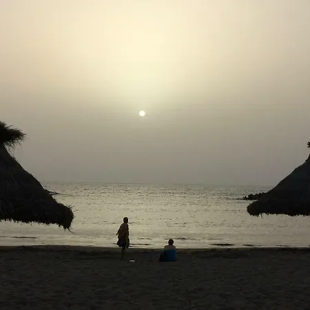 Flores 4 בית נופש