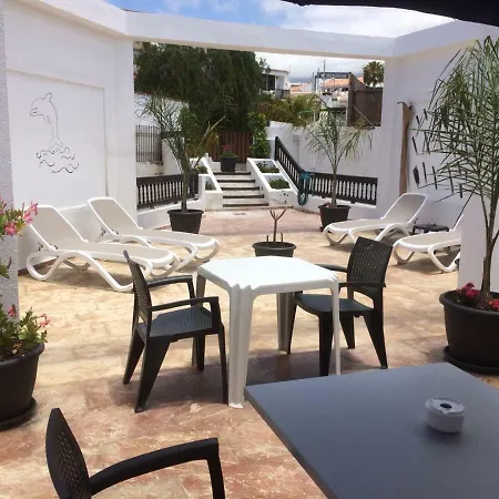 Дом отдыха Flores 4 *